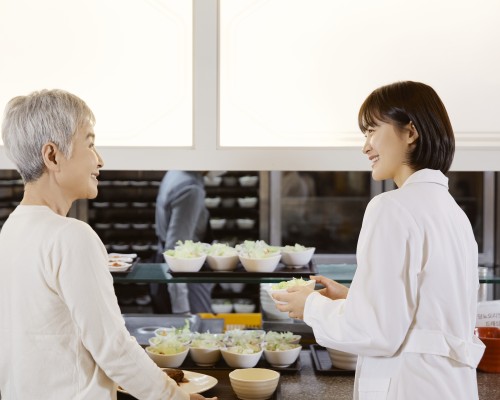 무료 급식 자원봉사 활동 현장 기록 🍲 게시물 첨부 이미지