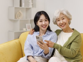 디지털 배움터 스마트폰 교실 수업 장면 📱 이미지